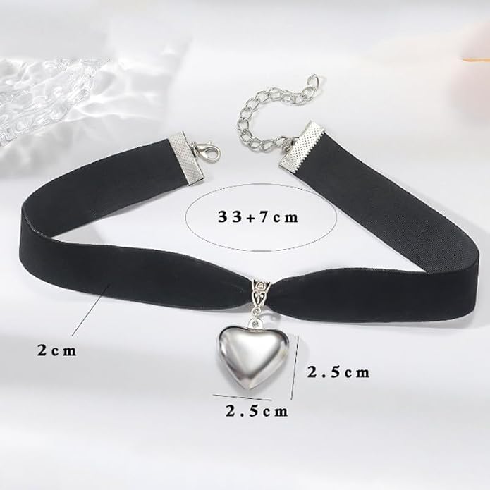 Puffy Heart Necklace for Women Crystal Heart Chunky Necklace Pendant Black Velvet Choker Necklace Christmas Jewelry Gift