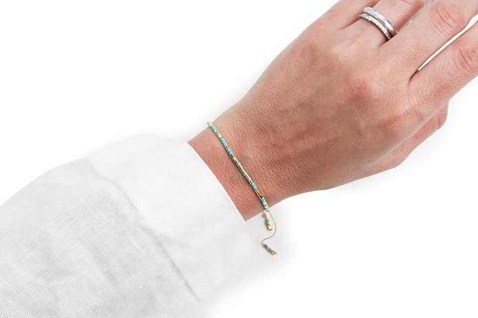 NAZ COLLECTION – Dainty Seed Bead Bracelet, Handmade Multicolor Bohemian Stackable Beaded Bracelets, Colorful Beach Surfer Boho Bracelets, Adjustable Charm String, Summer Jewelry for Women, ADULT Bracelets