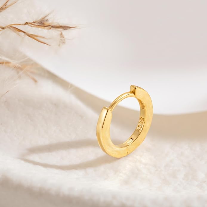 MOODEAR 925 Sterling Silver Hoop Earrings - Small Huggie Earrings for Women, Hypoallergenic Trendy Cartilage Silver Earrings, Lightweight Jewelry Gifts