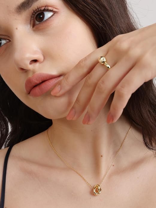 FRUMOS Gold Plated Necklace for Women, Dainty Layered Chain Necklace, Fashion Jewelry for Daily Wear