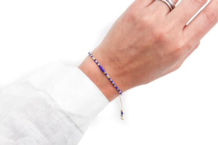 NAZ COLLECTION – Dainty Seed Bead Bracelet, Handmade Multicolor Bohemian Stackable Beaded Bracelets, Colorful Beach Surfer Boho Bracelets, Adjustable Charm String, Summer Jewelry for Women, ADULT Bracelets
