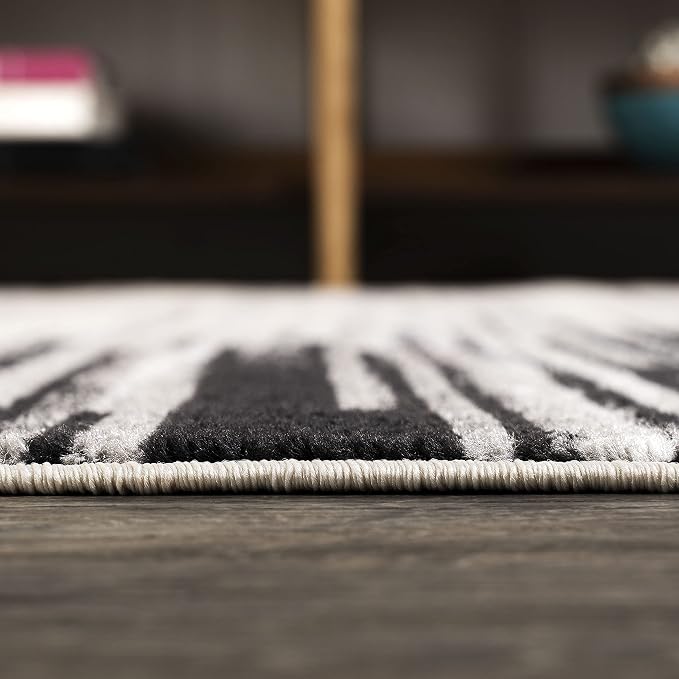 JONATHAN Y Linear Modern Half-Stripe Gray/Cream Runner Rug, 2x8, Contemporary, Transitional, Easy-Cleaning for Living Room, Bedroom, Kitchen, Pet Friendly, Non-Shedding (CTP112B-28)