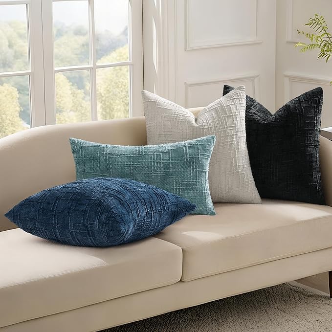 decorUhome Textured Chenille Throw Pillow Covers 20x20 Set of 2 Light Grey | Fall Modern Farmhouse Soft Cozy Slubby Couch Pillow Cases Boho Decorative Pillow Cases for Bed Sofa Living Room Home Decor
