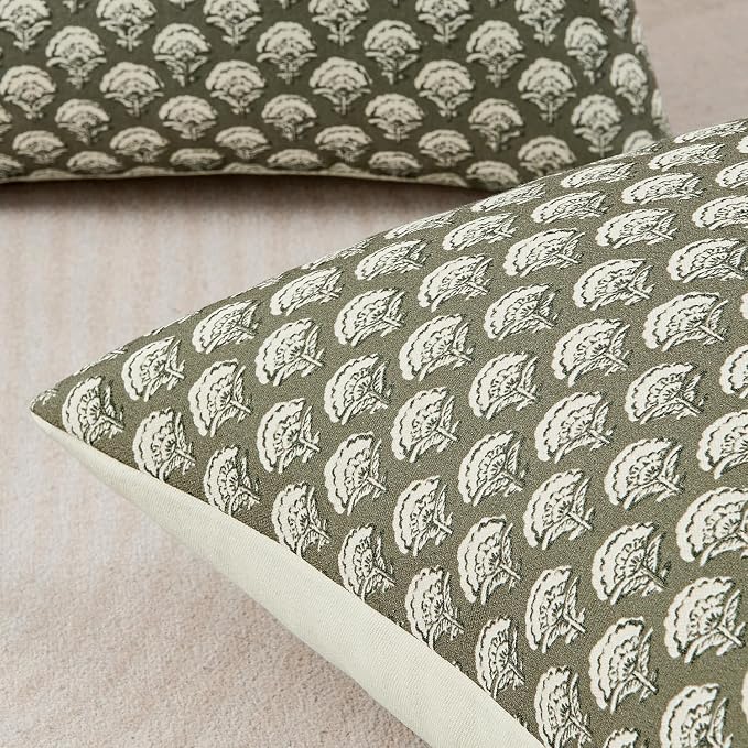 MIULEE Set of 2 Decorative Floral Lumbar Pillow Covers Neutral Vintage Throw Pillows Block Print Boho Farmhouse Cushion Covers for Modern Home Decor Couch Sofa Bed Living Room, 12x20 Inch, Sage Green