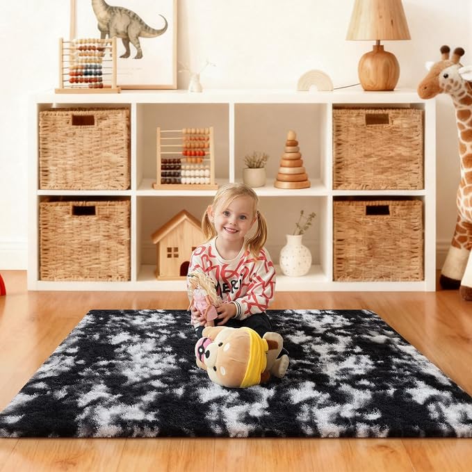 Black and White Rugs for Bedroom, 4x6 Fluffy Area Rugs for Living Room, Small Fuzzy Shag Soft Non-Slip Carpet for Kids Girls and Boys Nursery Dorm Indoor Room Home Decor (4ft X 6ft)