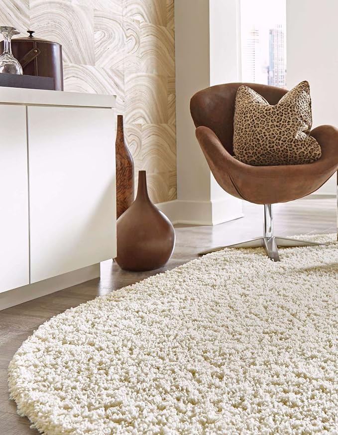 Unique Loom Solid Shag Collection Area Rug (3' 1" x 5' 3" Oval, Pure Ivory) | Modern Solid rug, stain and water resistant, doesn't shed, easy to clean, kid and pet friendly. Ideal for the dining room.