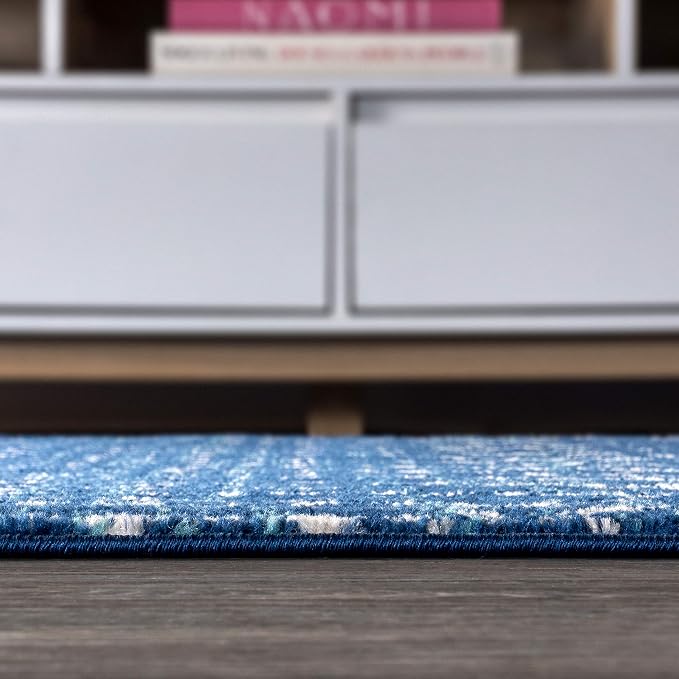 JONATHAN Y Boho Vintage Diamond Blue/White Indoor Area Rug 4X6 ft, Moroccan Hype for Living Room, Bedroom, Kitchen, Office, Easy-Cleaning, High Traffic, Pet-Friendly, Non-Shedding (MOH101A-4)