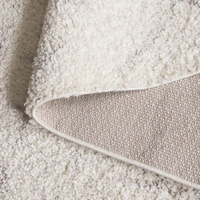 SAFAVIEH Accent Rug 2'3"x4' - Arizona Shag Collection - Scandinavian Design, Ivory & Beige, Plush Thick Pile, Ideal for Bedroom, Nursery, Entryway (ASG743A)