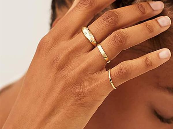 4 Pcs 14k Gold Filled Rings for Women Non Tarnish Wedding Bands Stacking Rings for Women Titanium Steel CZ Simulated Diamond Knuckle Ring Set