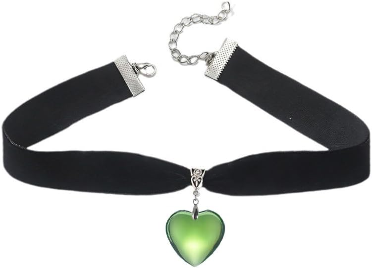 Puffy Heart Necklace for Women Crystal Heart Chunky Necklace Pendant Black Velvet Choker Necklace Christmas Jewelry Gift