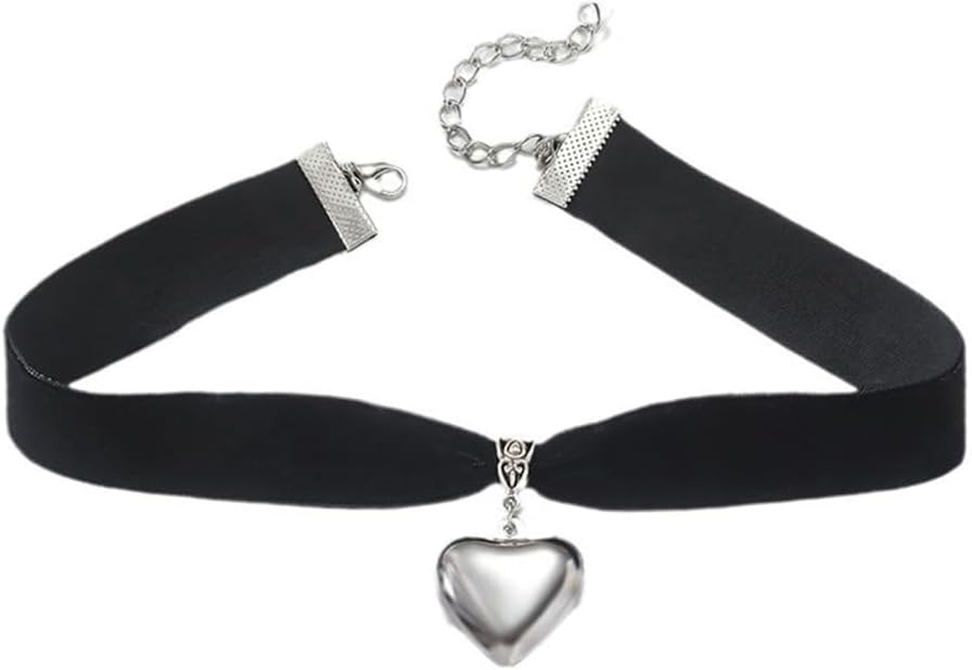 Puffy Heart Necklace for Women Crystal Heart Chunky Necklace Pendant Black Velvet Choker Necklace Christmas Jewelry Gift