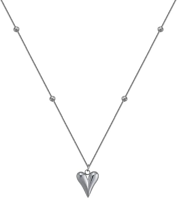 Heart Necklace for Women, Minimalist Pendant Choker Chain, Adjustable Delicate Jewelry in Silver Tone
