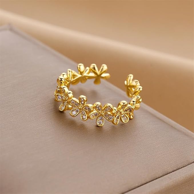 Adjustable Open Dainty Small Daisy Rings Flower Finger Rings for Women Sunflower Stacking Promise Rings Fine Jewelry(Gold)