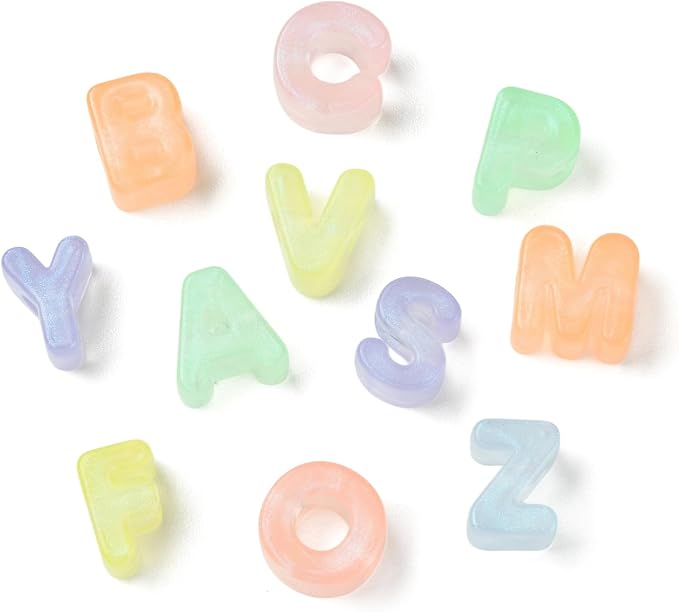 100Pcs Mixed Styles Glow in The Dark A-Z Letter Beads Acrylic Luminous Alphabet Beads for DIY Bracelets Lanyard Keychains Making