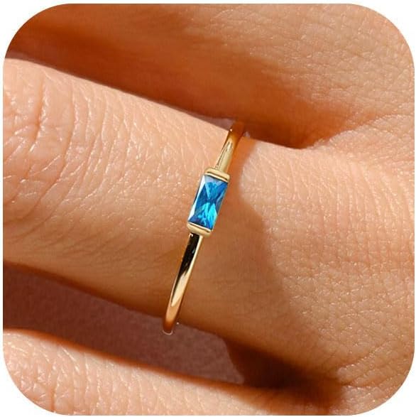 RLMOON Birthstone Rings for Women Non Tarnish Gold Stackable Rings Dainty 14K Gold/Silver Plated Baguette CZ Emerald Green Pinky Ring Personalized Jewelry Gift for Birthday Size 4-10