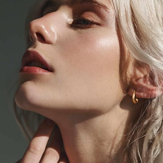 Gold Earrings 14k Gold Hoop Earrings for Women Chunky Hoop Earring with a Engraved Design Women’s Earring