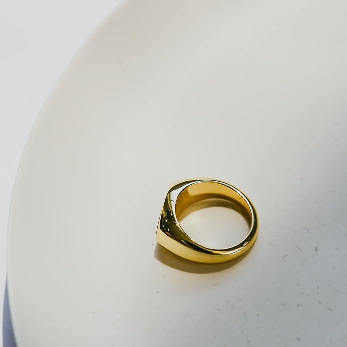18K Gold Plated Women's Starburst Signet Ring - Minimalist Mother of Pearl Statement Piece