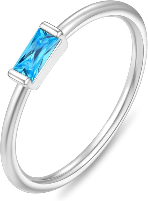 RLMOON Birthstone Rings for Women Non Tarnish Gold Stackable Rings Dainty 14K Gold/Silver Plated Baguette CZ Emerald Green Pinky Ring Personalized Jewelry Gift for Birthday Size 4-10