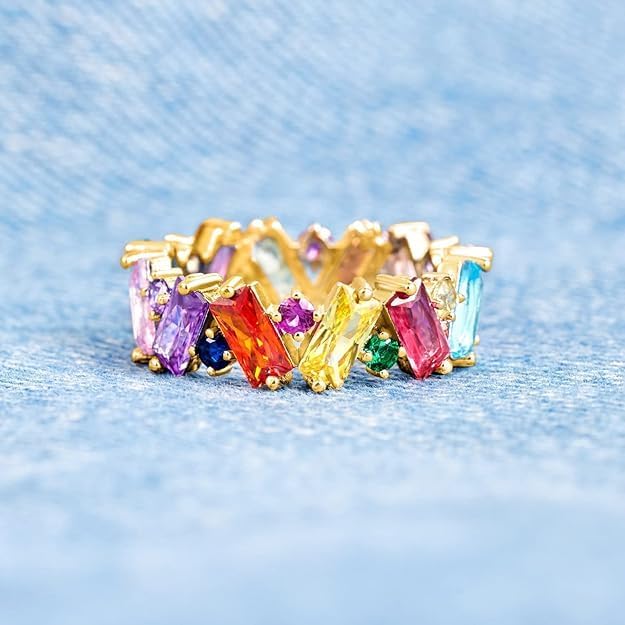 Cubic Zirconia Ring for Women, Emerald Cut Cubic Zirconia Eternity Ring, Fashion Wedding Band Style, Continuous Diamond Design