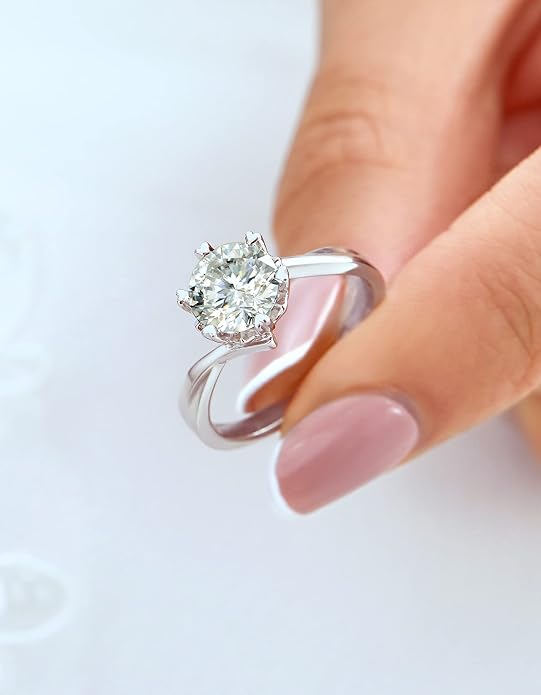 MomentWish Engagement Ring for Women, 1-2 Carats Moissanite Rromise Ring, D Color VVS1 Moissanite Wedding Ring 925 Sterling Silver Solitaire Rings
