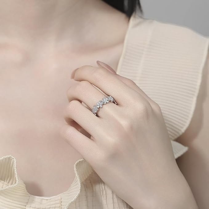 Adjustable Open Dainty Small Daisy Rings Flower Finger Rings for Women Sunflower Stacking Promise Rings Fine Jewelry(Silver