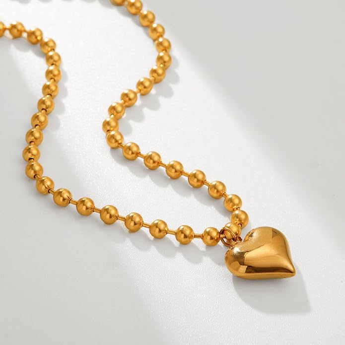 Chunky Gold Heart Necklace for Women, 18K Gold Plated Puffy Heart Pendant with Thick Paperclip Chain, Large Statement Choker Necklace, Vintage Style Stainless Steel Jewelry Gift for Christmas, Birthday, Valentine‘s Day