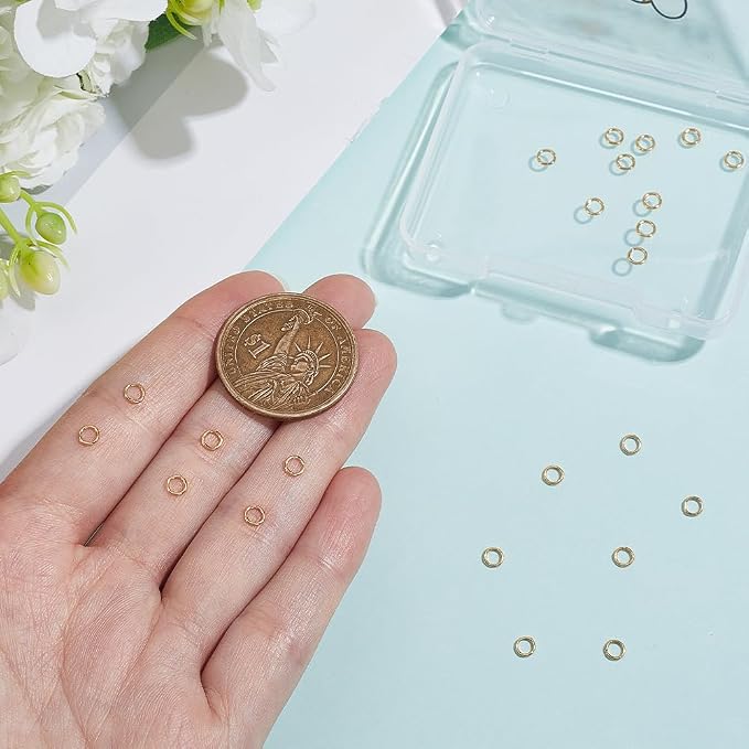 Beebeecraft 20Pcs Closed Jump Rings 4mm 22 Gauge 14K Gold Filled Round Golden Soldered Jump Rings Link Connectors for Jewelry Making Bracelet Necklace DIY Crafts