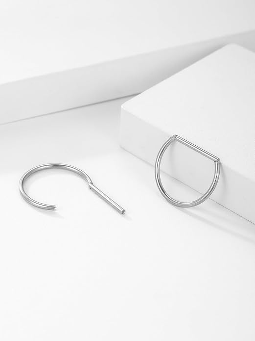 Oveta Titanium D Shaped Nipple Rings 14G for Nipple Piercing Jewelry Higned Segment Clicker Ring Hoops 11mm 12mm 14mm for Women Men, Silver Gold Black, 2PCS