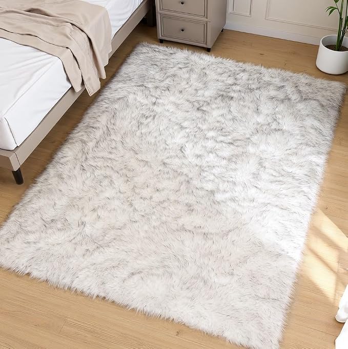 Goolela Sheepskin Area Rug 5x7 for Bedroom Living Room Fluffy Fuzzy Furry Rug Faux Fur Shaggy Plush Soft Washable Rectangle - White with Grey Tips