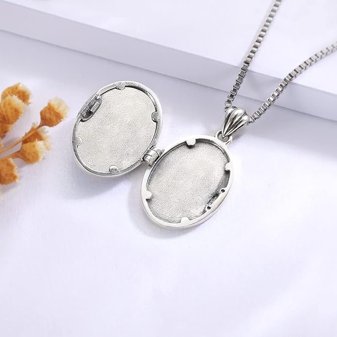 MANBU Sterling Silver Locket Necklace for Women Oval-Shaped Locket Pendant Holds Pictures Always with You Vintage Style Photos Locket Jewelry Gifts for Loved One