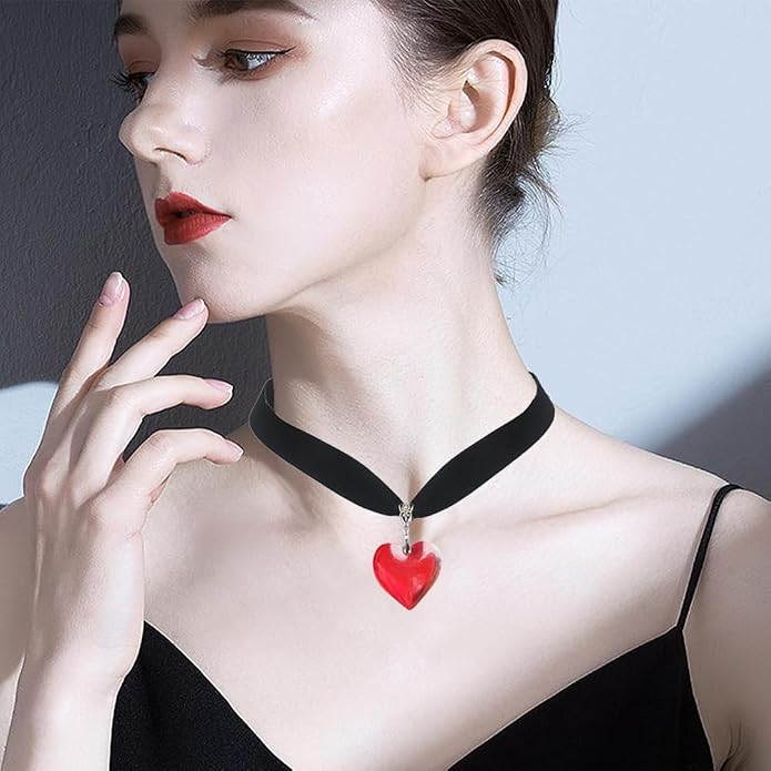 Puffy Heart Necklace for Women Crystal Heart Chunky Necklace Pendant Black Velvet Choker Necklace Christmas Jewelry Gift