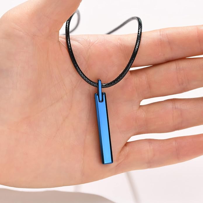 VNOX Personalized Bar Necklace Vertical - Customized Necklace Stainless 3D Pendant Custom Name Engravable Necklace Gift for Women Men