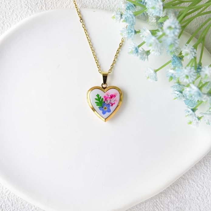 Heart Locket Necklace That Holds Pictures Pressed Flower Photo Locket Pendant Necklace for Girl Women Gift for Her