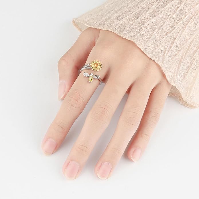Fidget Ring Anxiety Spinner Ring Open Adjustable Sunflower Star Moon Windmill Butterfly Rings Daisy Stress Relieving Fidget Women Cubic Zirconia Anti Stress Mood Rotate Inspirations Jewelry