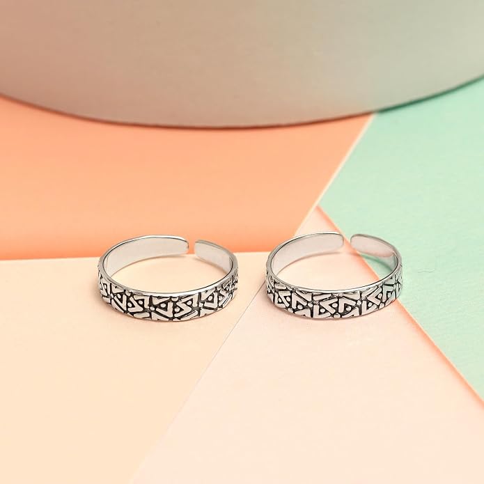 LeCalla 925 Sterling Silver Toe Ring for Women | Minimalistic Adjustable Pair of Toe-Rings | Mid Finger Bichhiya | Indian Toe Rings | Summer Beach Bare Foot Foot Jewelry