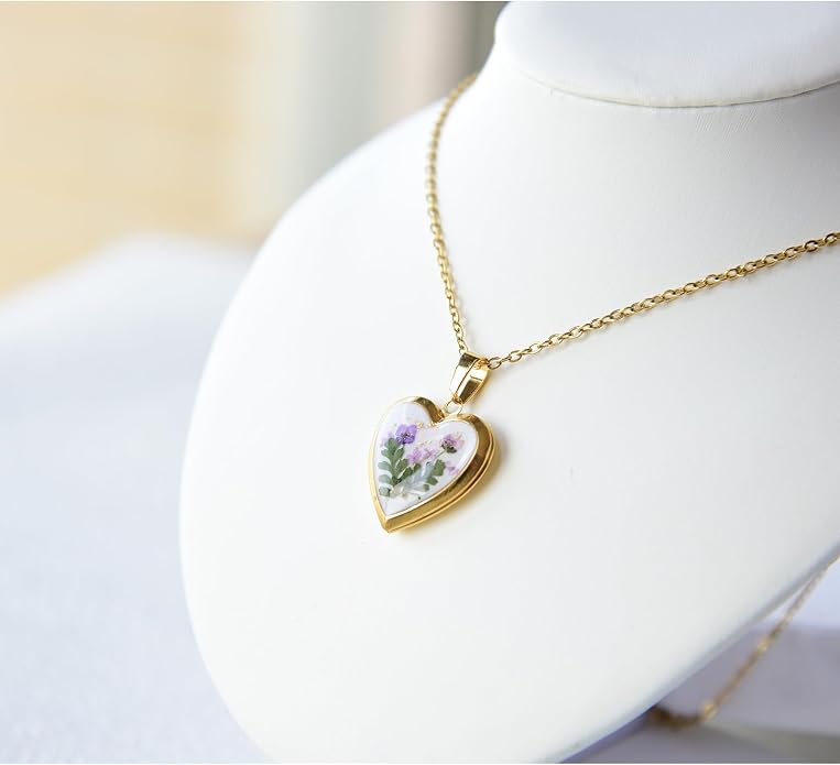 Heart Locket Necklace That Holds Pictures Pressed Flower Photo Locket Pendant Necklace for Girl Women Gift for Her