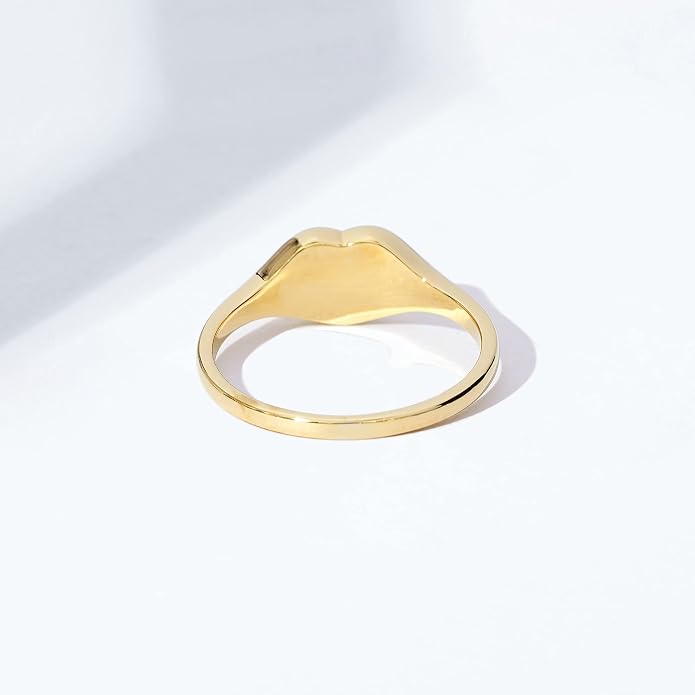 Amazon Essentials 14K Plated Sterling Silver Round Signet Ring
