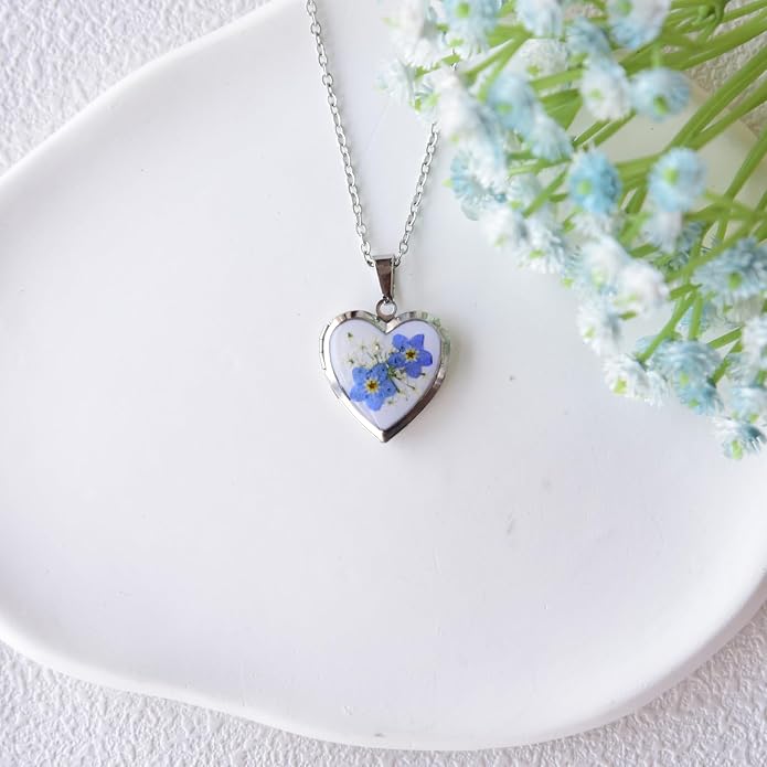 Heart Locket Necklace That Holds Pictures Pressed Flower Photo Locket Pendant Necklace for Girl Women Gift for Her