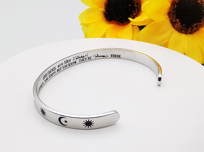 Dczosily Inspirational Bracelets for Women Stainless Steel Cuff Bracelet Engraved Jewelry Motivational Bangles Personalized Gifts for Best Friend/Mom