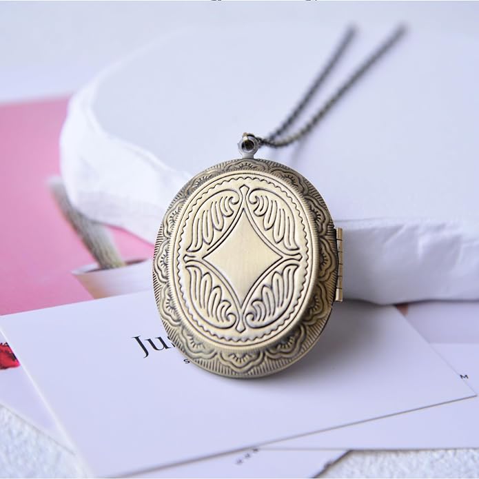 Vintage Photo Locket Necklace Handmade Pressed Flower Locket Necklace for Women