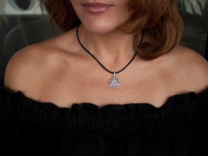 925 Sterling Silver Celtic Knot Necklace - Triquetra Necklace Trinity Knot Pendant - Protection Love Amulet - Irish Pagan Wiccan Jewelry for Women Men - Handmade