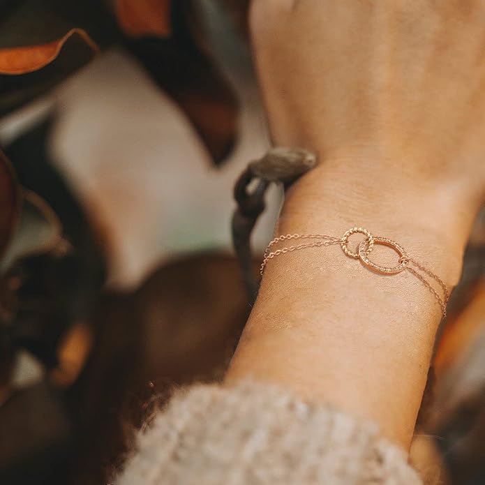 LOYATA Gold Bracelet Gold 14K Gold Filled Dainty Chain Simple Jewelry Gift for Women