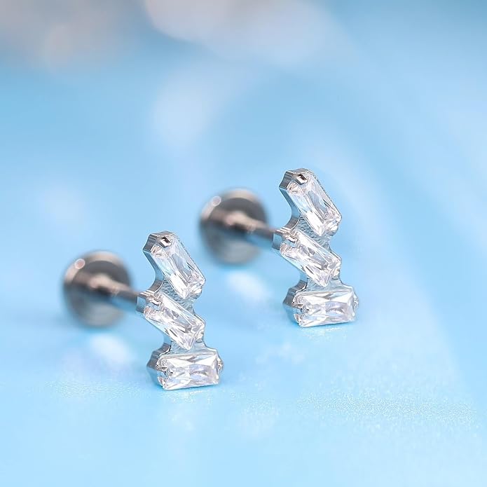 Limerencia 2Pcs 18g Titanium Internally Threaded Tragus Piercing Jewelry Nose Studs Flat Back Earrings Labret, Lip, Helix, Cartilage, Conch, Medusa Piercing for Women Men Sensitive Ears