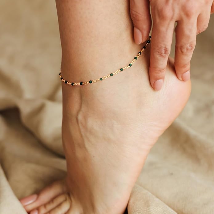 MEVECCO Anklet for Women Gold Chain 14K Gold Plated Dainty Boho Beach Summer Simple Foot Jewelry Ankle Bracelet