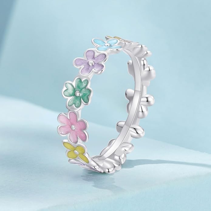 MUNDELL Dainty Daisy Rings Multicolor Flower Finger Rings for Women Stacking Rings Statement Rings Fine Jewelry