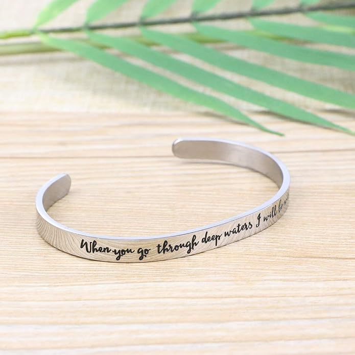 Memgift 𝐂𝐡𝐫𝐢𝐬𝐭𝐢𝐚𝐧 𝐁𝐫𝐚𝐜𝐞𝐥𝐞𝐭𝐬 for 𝐖𝐨𝐦𝐞𝐧 Inspirational Gifts Bible Verse Religious Faith Jewelry Cuff Bracelet Mothers Day Christmas Birthday Jewelry for Her Mother Daughter