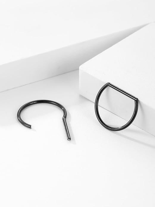 Oveta Titanium D Shaped Nipple Rings 14G for Nipple Piercing Jewelry Higned Segment Clicker Ring Hoops 11mm 12mm 14mm for Women Men, Silver Gold Black, 2PCS