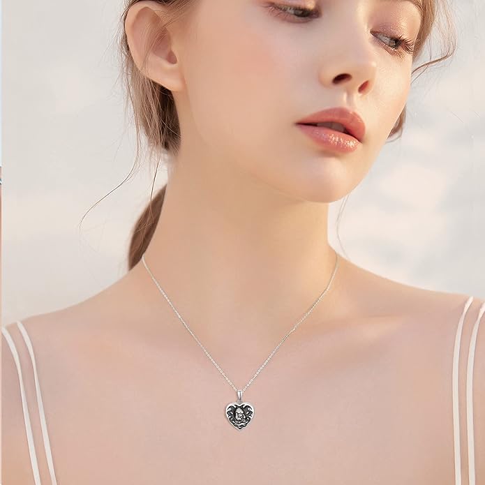 SOULMEET Personalized Silver Locket Necklace That Holds Pictures Photo Keep Someone Near to You, Memorial Custom Lockets Necklaces Letters Engraving for His Her