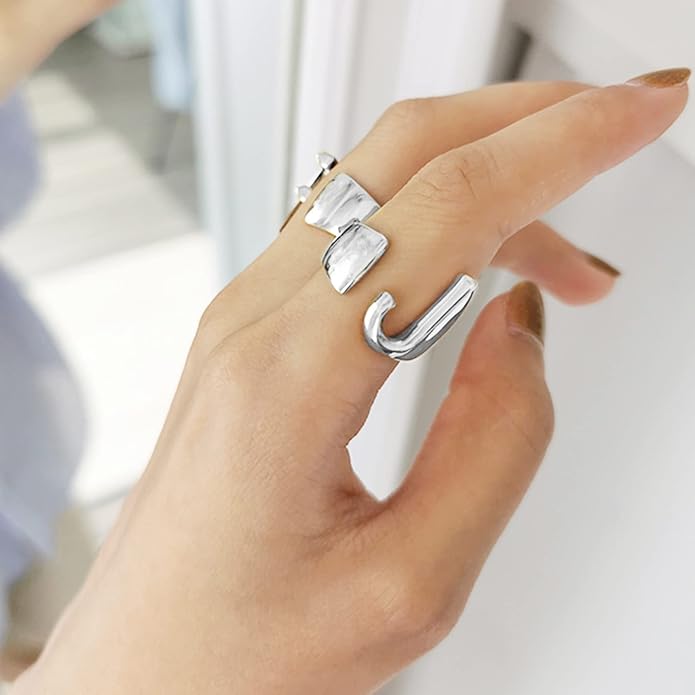 KeyStyle Bold Initial Letter Rings Adjustable, GoldChic Jewelry Women Gold Statement Ring Personalized Engraved Women’s Open Signet Ring for Party (Gold, White Gold, Black)