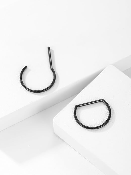 Oveta Titanium D Shaped Nipple Rings 14G for Nipple Piercing Jewelry Higned Segment Clicker Ring Hoops 11mm 12mm 14mm for Women Men, Silver Gold Black, 2PCS